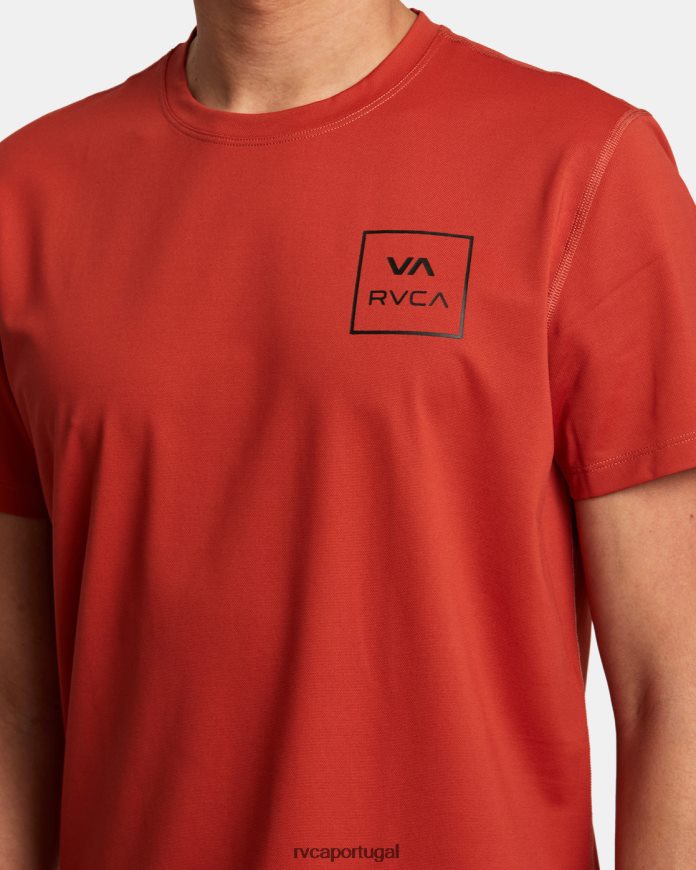 roupas RVCA unissex rashguard manga curta cinábrio N00F2H350